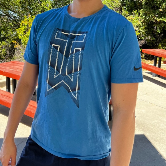 NIKE TIGER WOOD COLLECTION MEN GOLF TO SHIRT TW BLUE DRI FIT ATHLETE WORKOUT GUY - Picture 2 of 16
